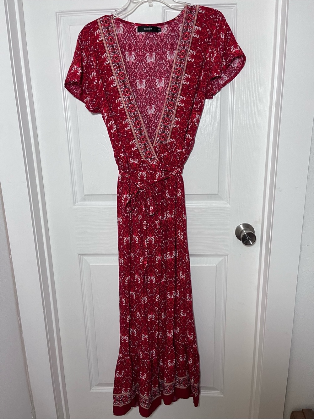 Zesica Red and White Print Midi Wrap Dress with Tie Waist